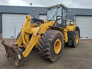 Caterpillar 966M